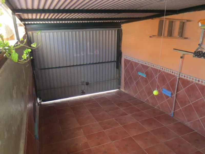 Fantastic semi-detached single-family home in the lower part of the El Coto Urbanization.