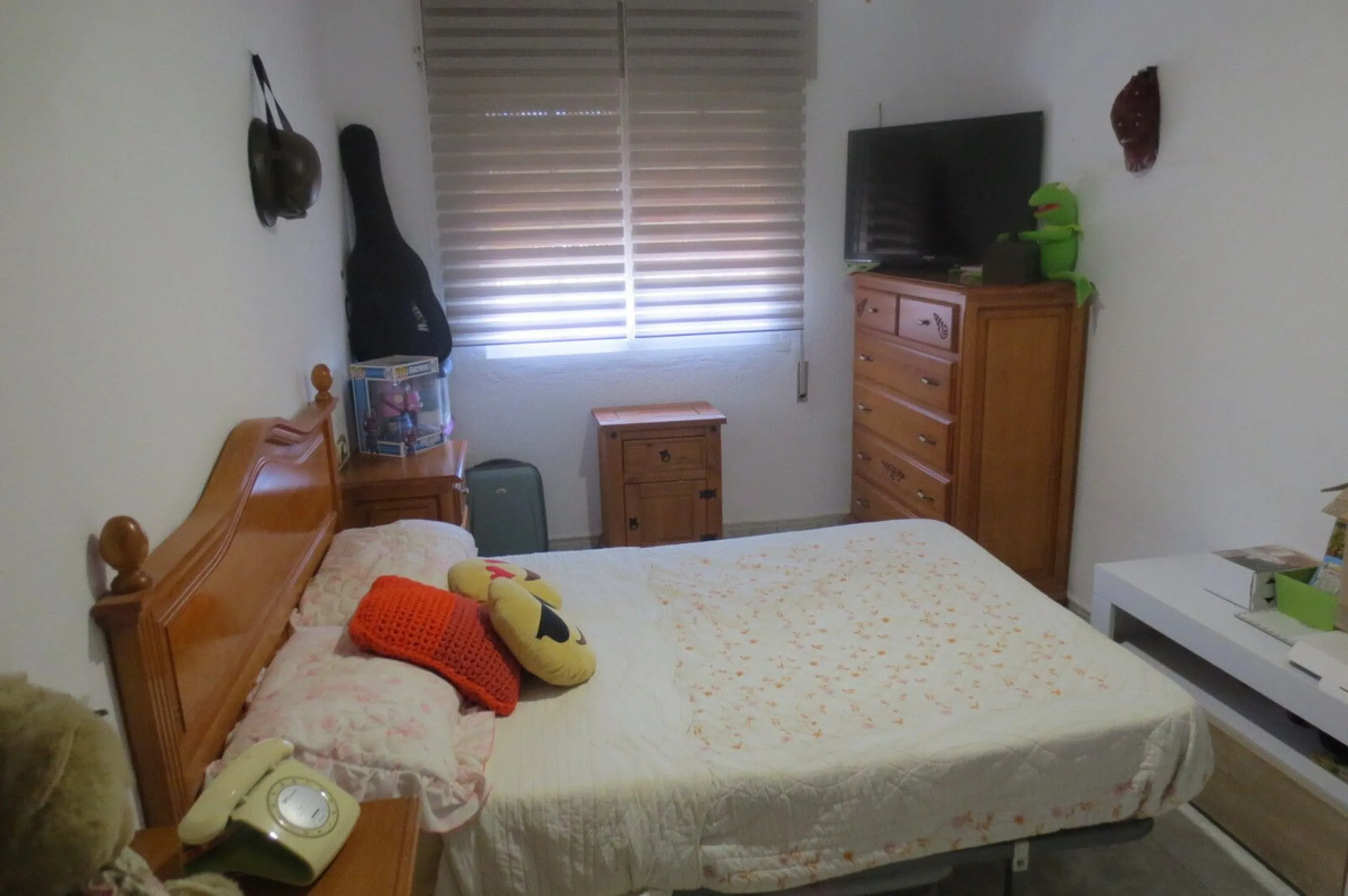 Fantastic semi-detached single-family home in the lower part of the El Coto Urbanization.