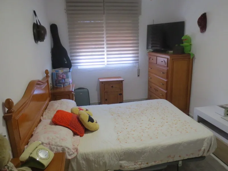 Fantastic semi-detached single-family home in the lower part of the El Coto Urbanization.