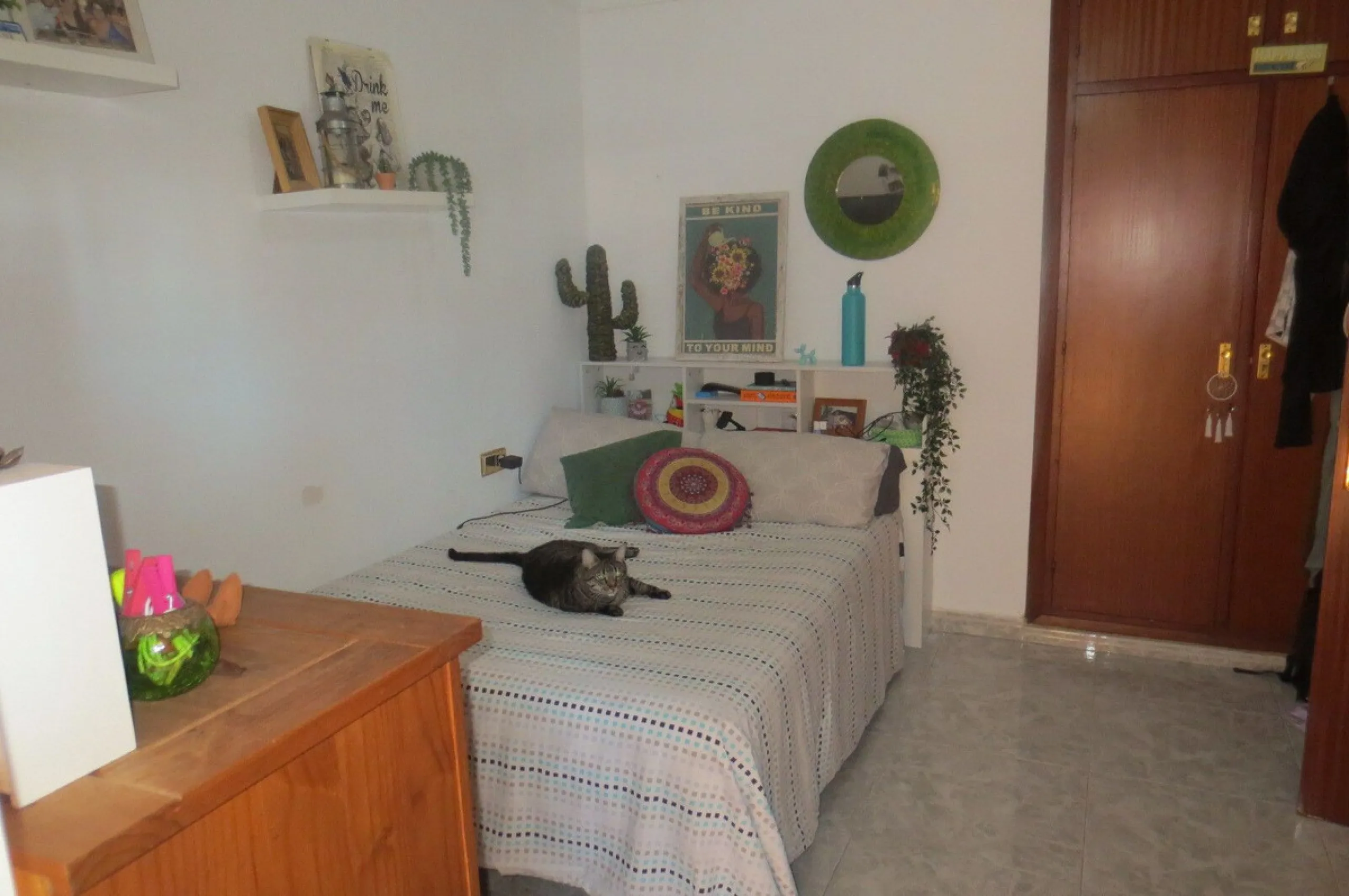 Fantastic semi-detached single-family home in the lower part of the El Coto Urbanization.