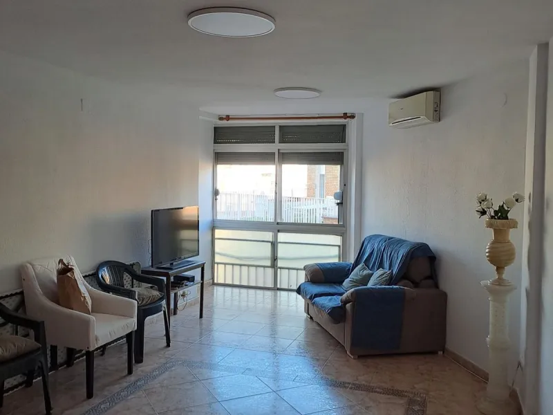 Floor 10 Apartment, Málaga Soho historic centre, Costa del Sol.