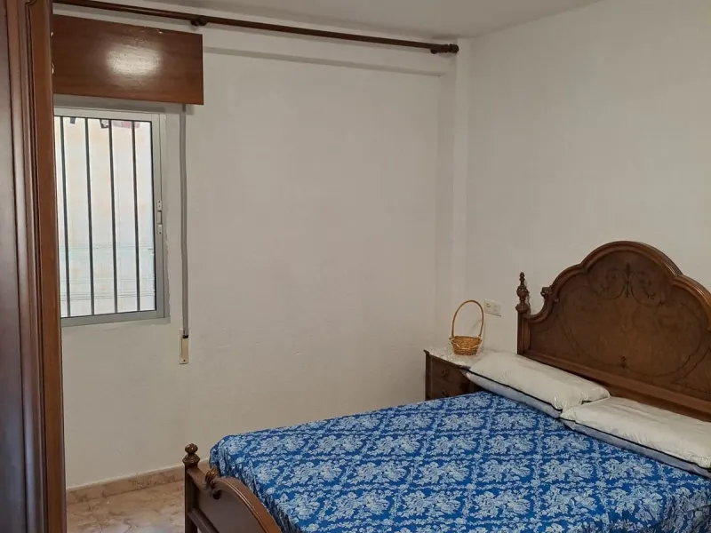 Apartment - Middle Floor Apartment в продаже в Málaga, Málaga. В доме 4 спален и 2 ванных комнат. Площадь дома 120 м²