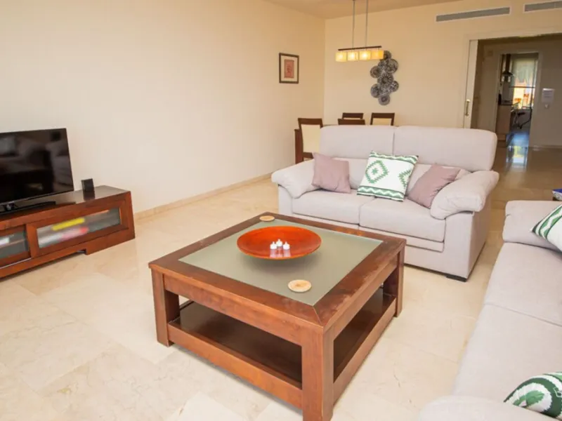 Urb. Los Granados - Sought after front line Beach development. A well presented modernised (new top of the range kitchen) front line beach 2 bedroom corner apartment with uninterrupted beach and sea views from the terrace. The complex is located on the be