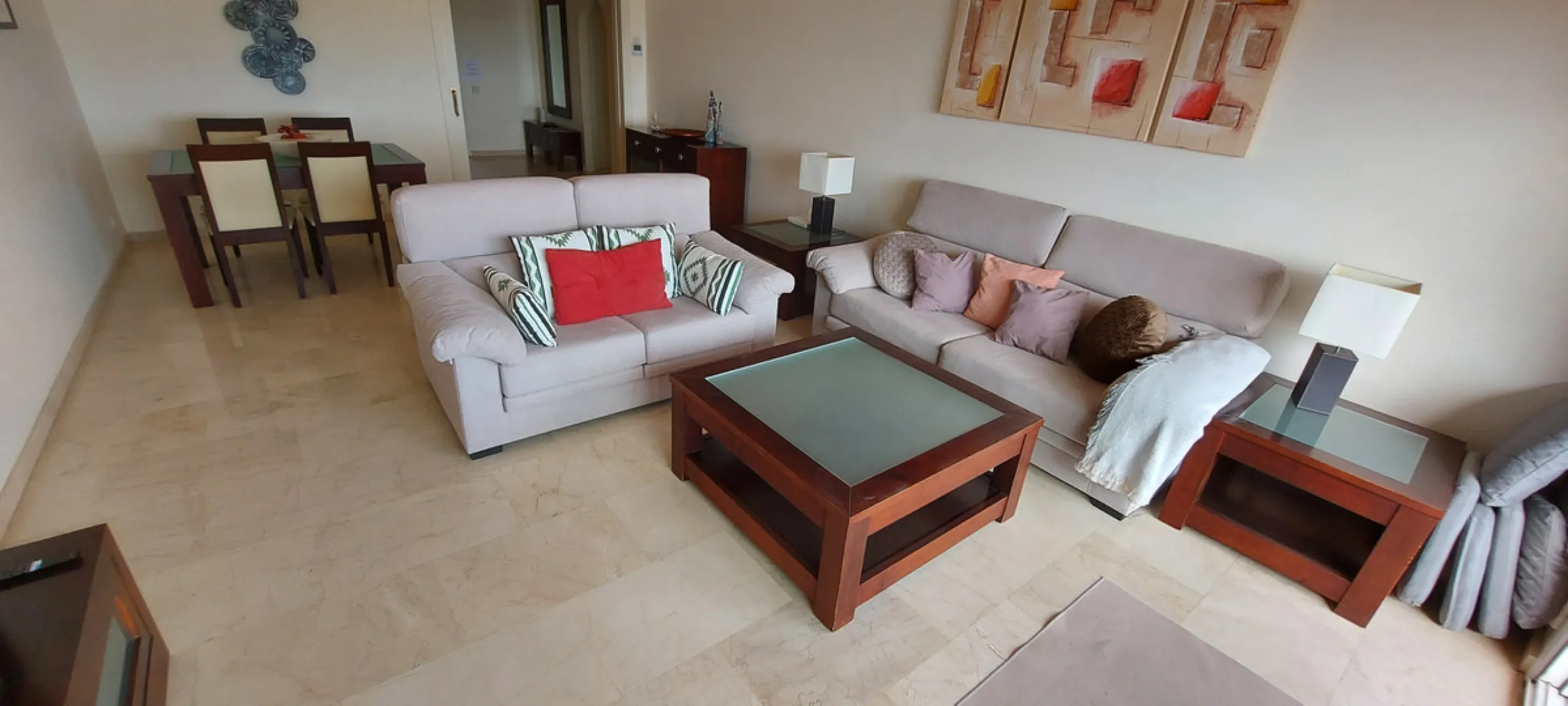 Urb. Los Granados - Sought after front line Beach development. A well presented modernised (new top of the range kitchen) front line beach 2 bedroom corner apartment with uninterrupted beach and sea views from the terrace. The complex is located on the be