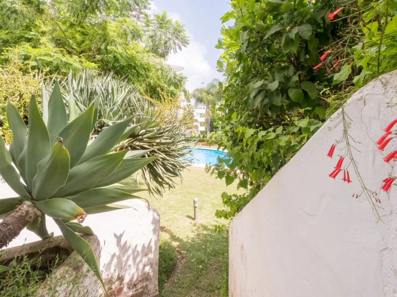 Renovated Garden Apartment with Rental Licence | Golden Mile, Marbella