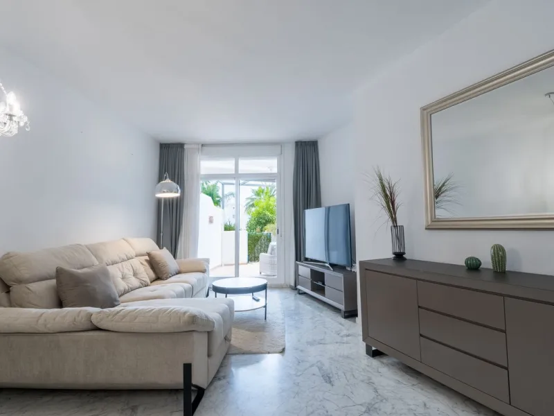 Renovated Garden Apartment with Rental Licence | Golden Mile, Marbella