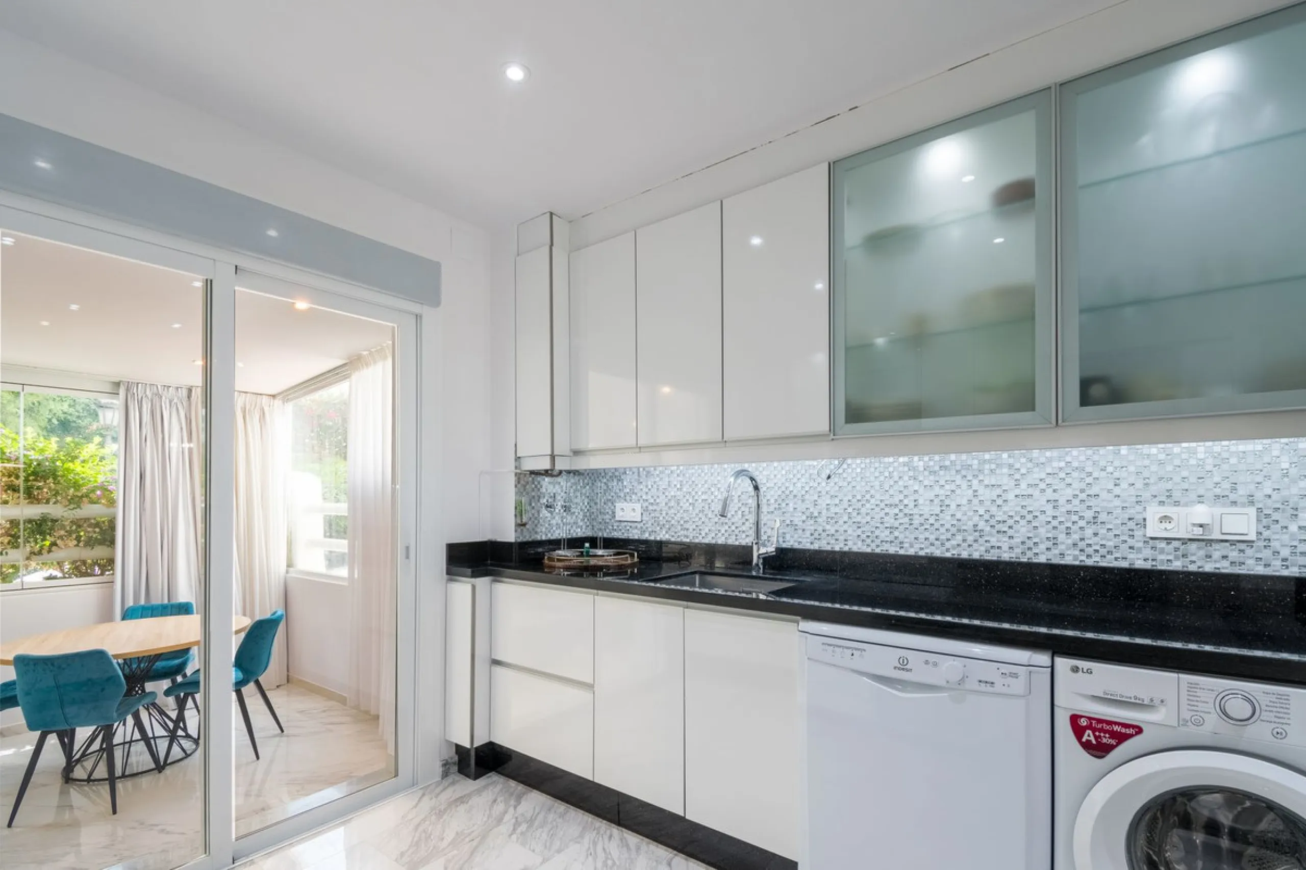Renovated Garden Apartment with Rental Licence | Golden Mile, Marbella