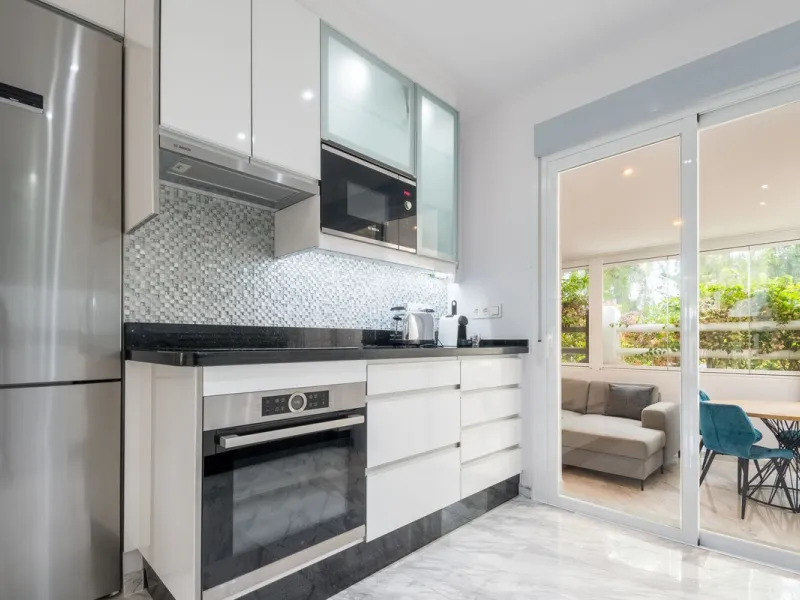 Renovated Garden Apartment with Rental Licence | Golden Mile, Marbella