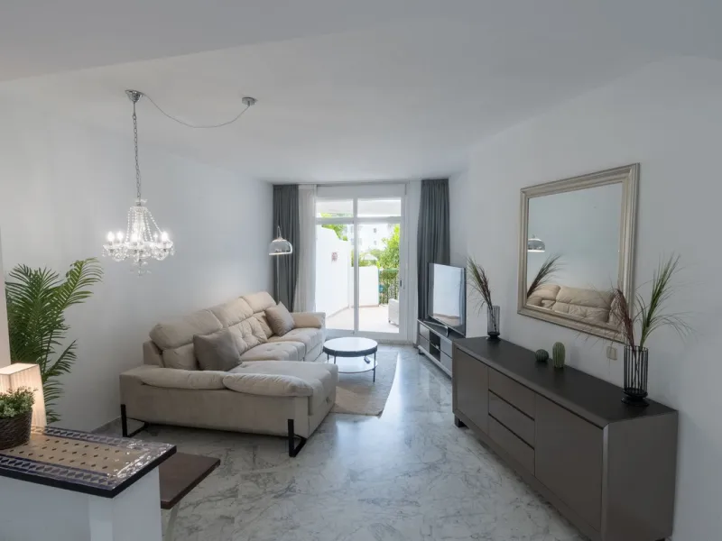 Renovated Garden Apartment with Rental Licence | Golden Mile, Marbella