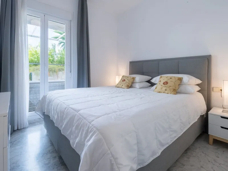 Renovated Garden Apartment with Rental Licence | Golden Mile, Marbella