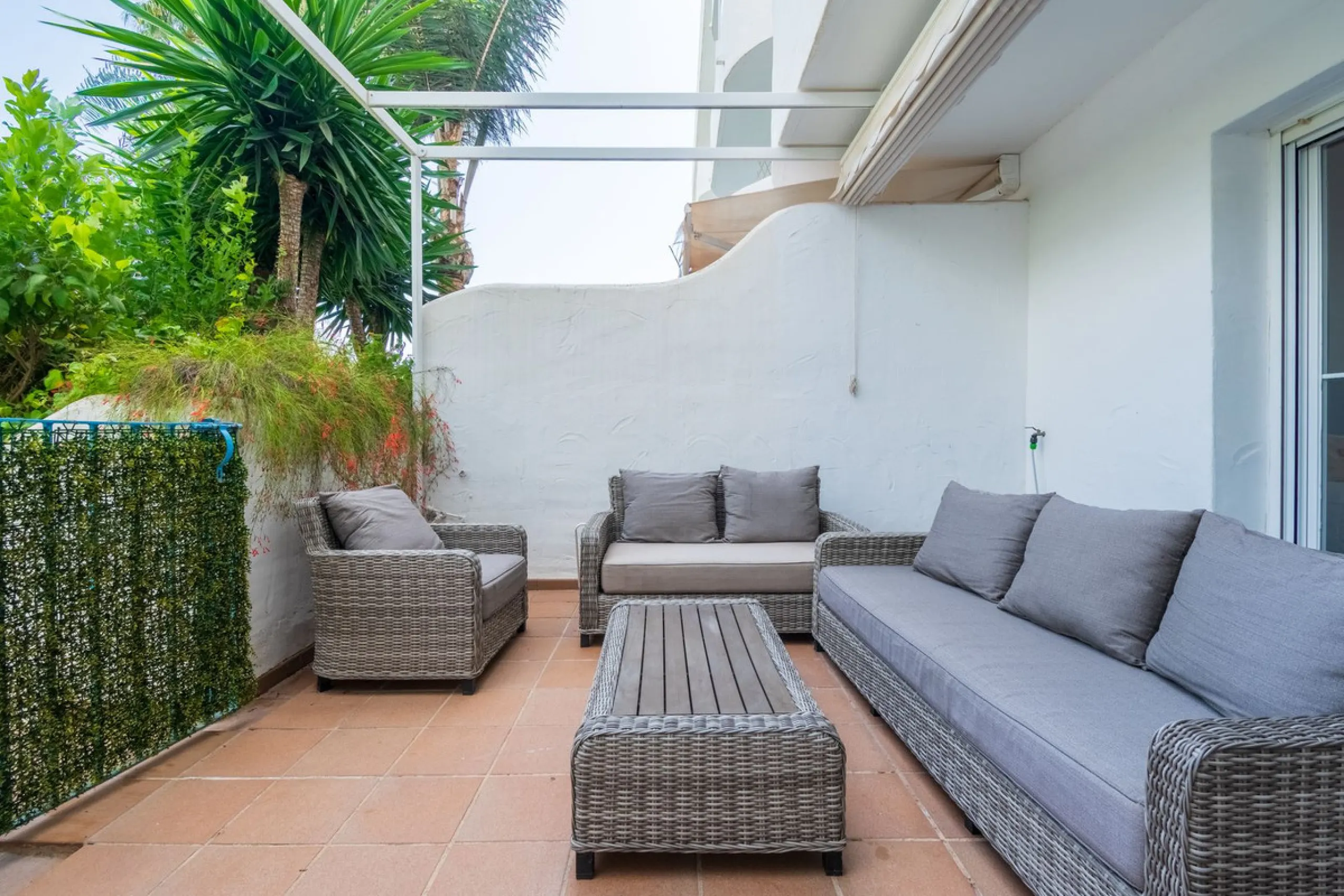 Renovated Garden Apartment with Rental Licence | Golden Mile, Marbella
