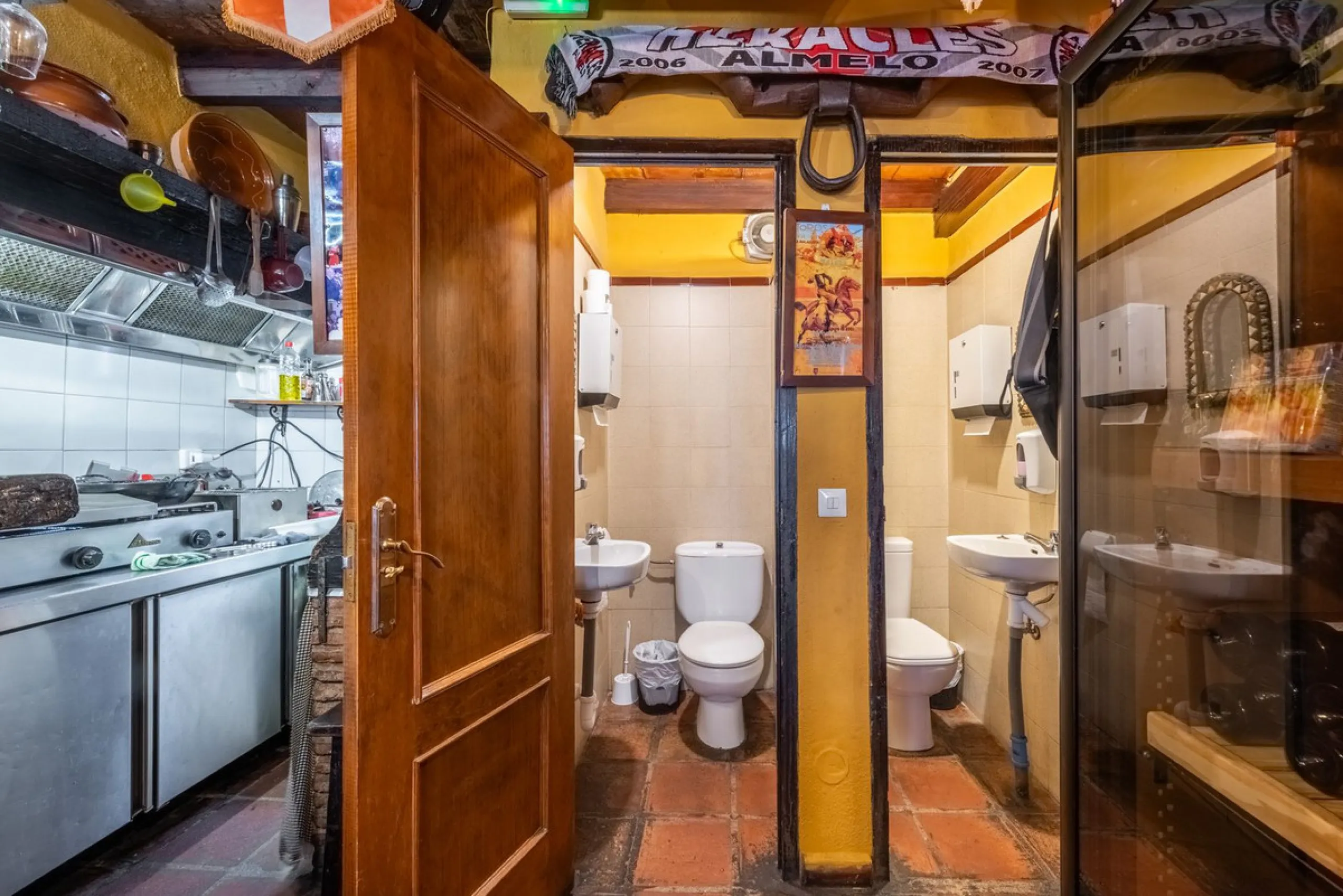 Commercial - Restaurant в продаже в Benahavís, Málaga. Площадь дома 30 м²