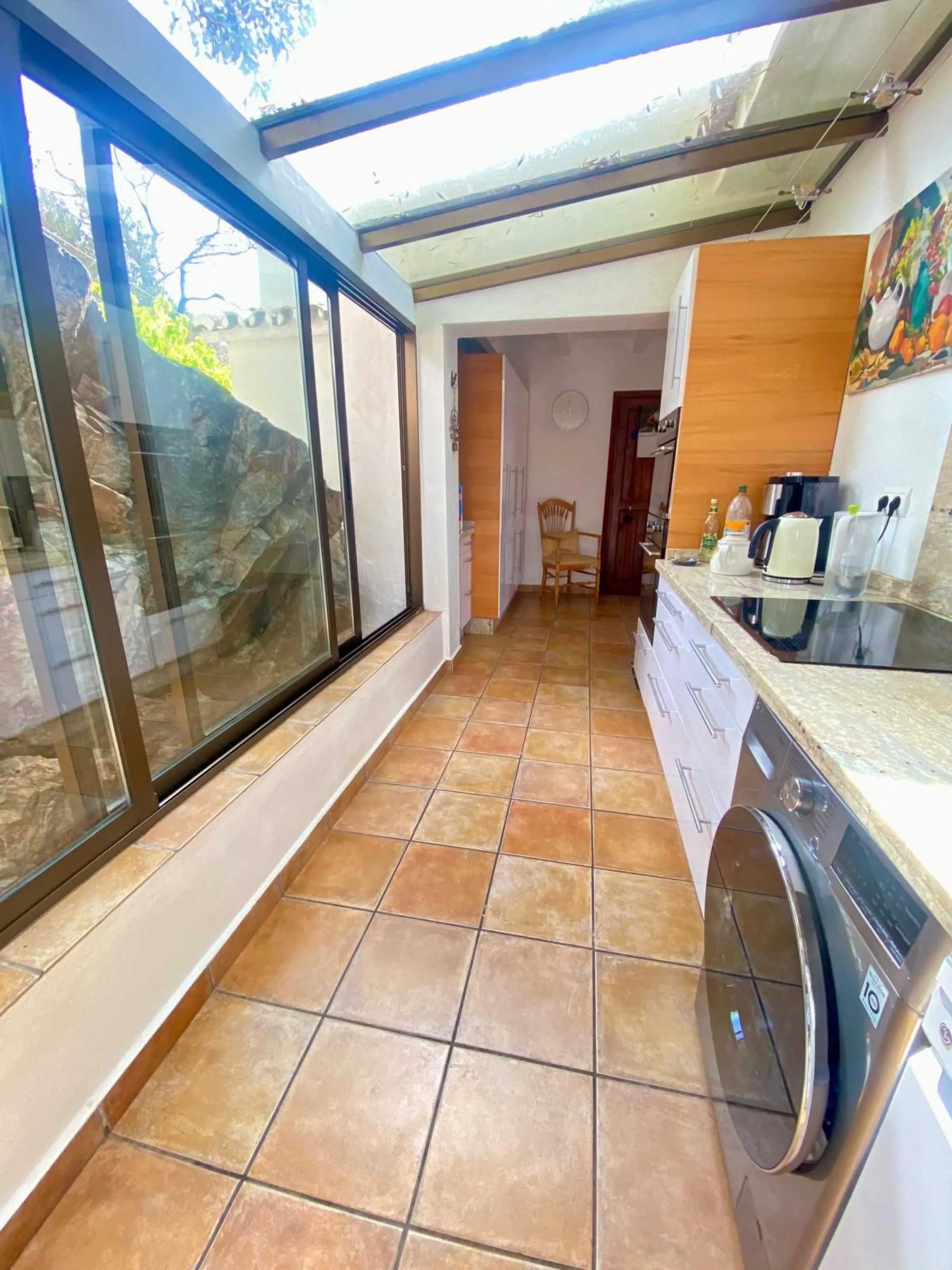 Do you want to feel you are really living in Spain? To smell the herbs on the breeze and to sit and look across the rolling countryside to the mountains with a glimpse of the sea glittering beyond the mountains. To feel the soul of this beautiful property