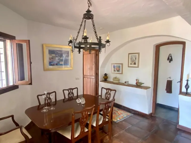 Do you want to feel you are really living in Spain? To smell the herbs on the breeze and to sit and look across the rolling countryside to the mountains with a glimpse of the sea glittering beyond the mountains. To feel the soul of this beautiful property