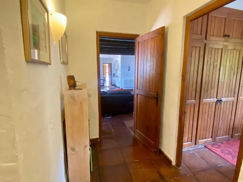Do you want to feel you are really living in Spain? To smell the herbs on the breeze and to sit and look across the rolling countryside to the mountains with a glimpse of the sea glittering beyond the mountains. To feel the soul of this beautiful property