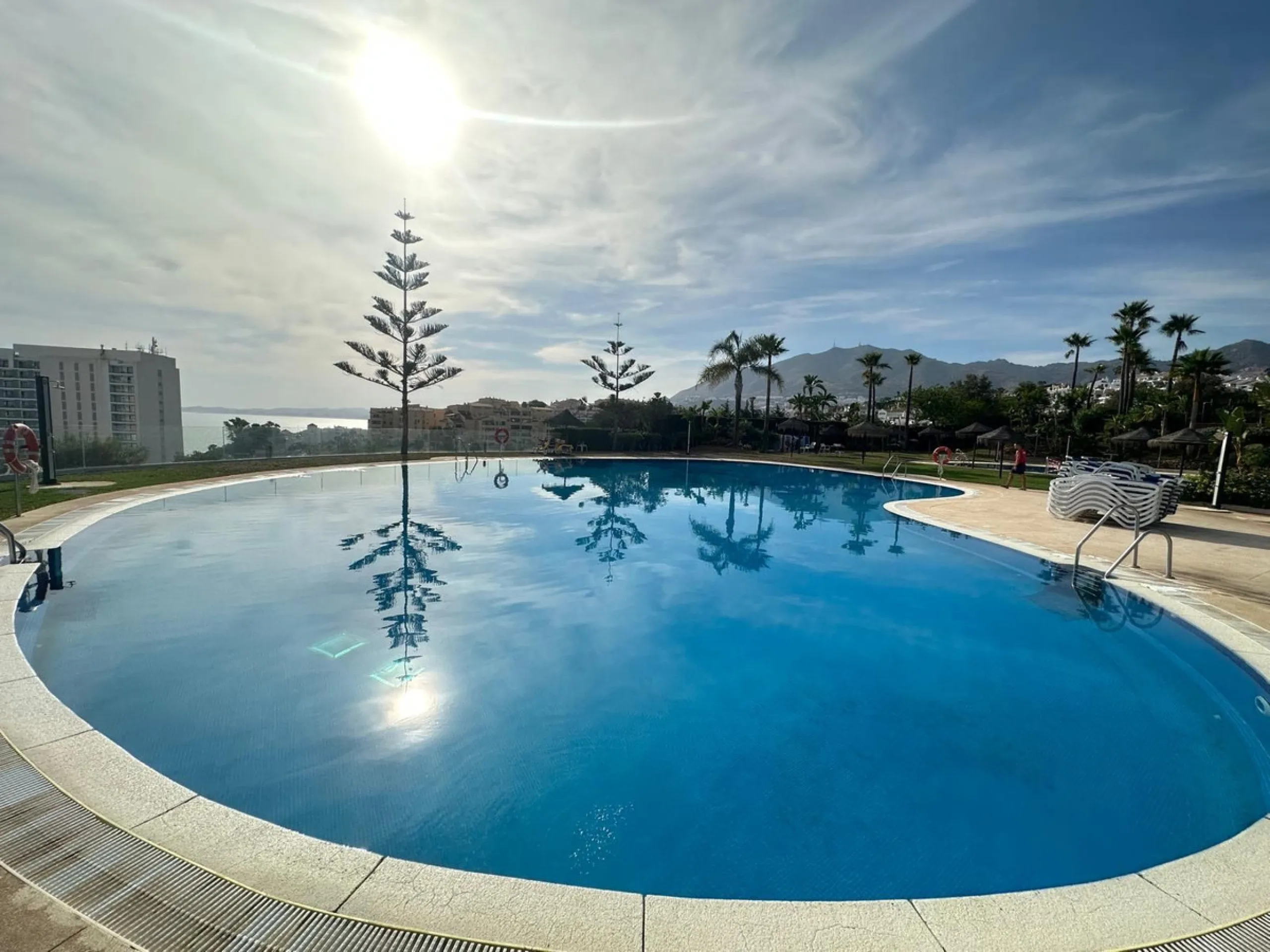 House - Townhouse в продаже в Benalmadena, Málaga. В доме 3 спален и 3 ванных комнат. Площадь дома 185 м². Площадь участка 50 м²