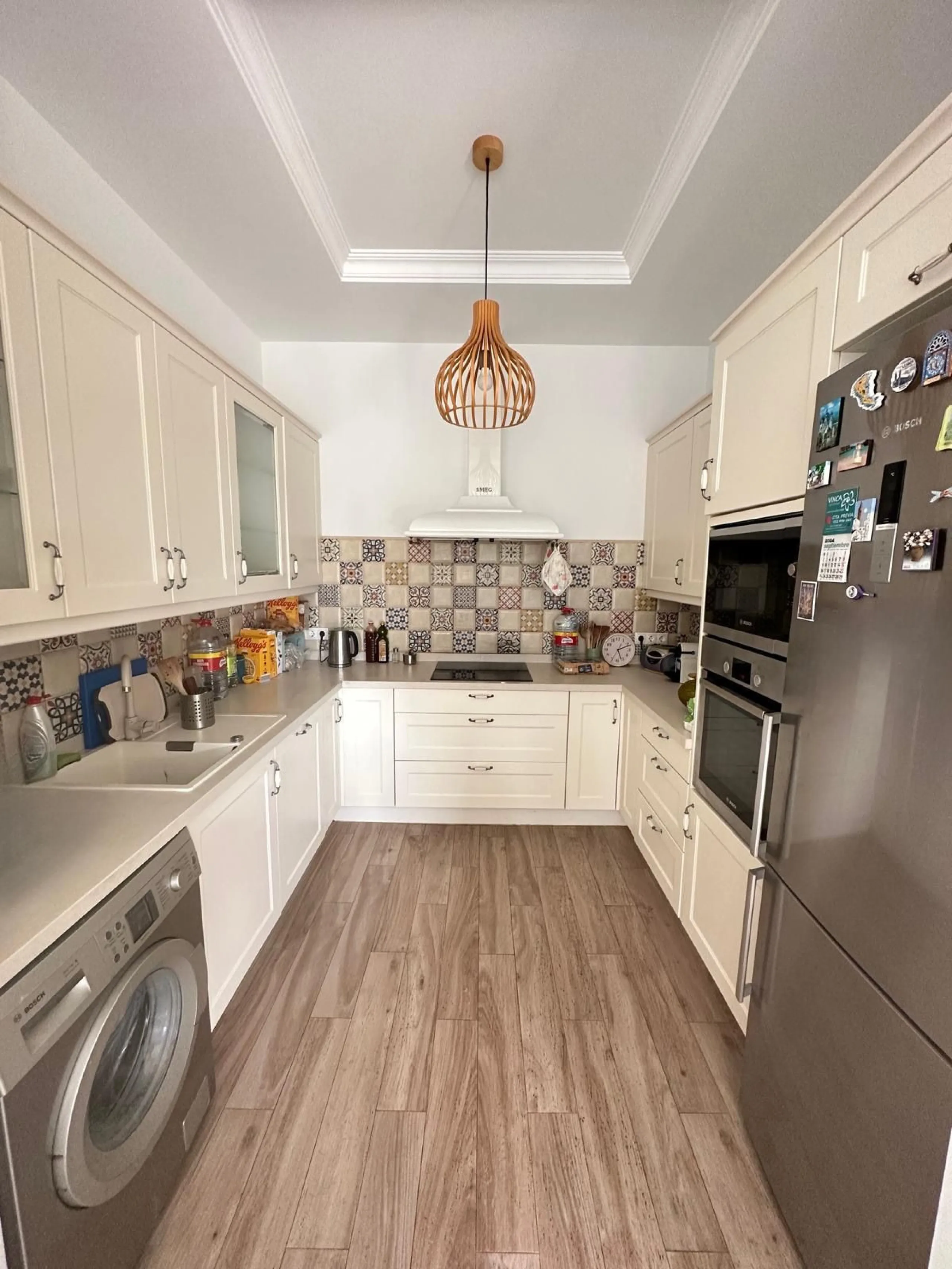House - Townhouse в продаже в Benalmadena, Málaga. В доме 3 спален и 3 ванных комнат. Площадь дома 185 м². Площадь участка 50 м²
