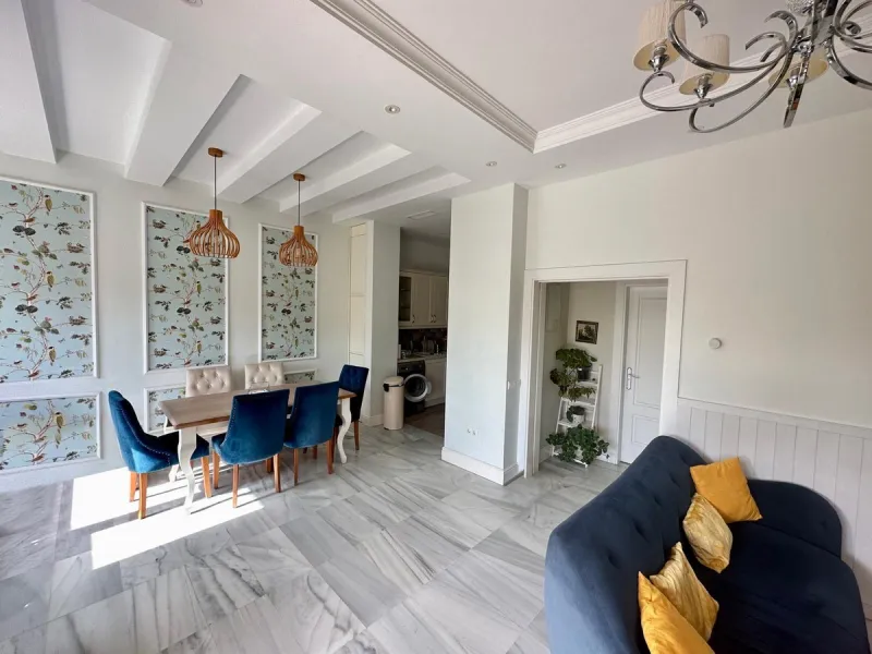 House - Townhouse в продаже в Benalmadena, Málaga. В доме 3 спален и 3 ванных комнат. Площадь дома 185 м². Площадь участка 50 м²