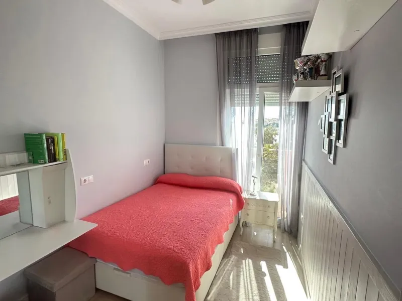 House - Townhouse в продаже в Benalmadena, Málaga. В доме 3 спален и 3 ванных комнат. Площадь дома 185 м². Площадь участка 50 м²