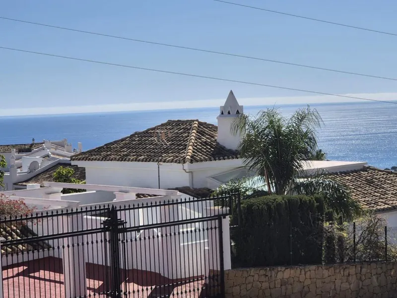 Apartment - Ground Floor Apartment в продаже в Benalmadena, Málaga. В доме 2 спален и 2 ванных комнат. Площадь дома 110 м²