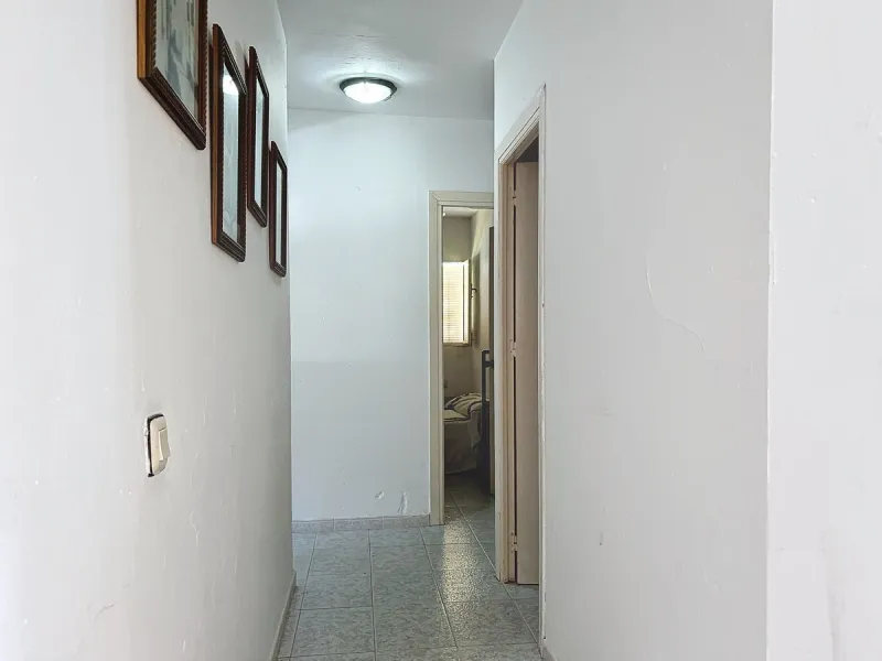 For sale: an impressive country house in Torre del Mar, perfect for those seeking a retreat in the heart of nature without sacrificing comfort. The property boasts a living area of 224 m2 and is situated on a large, fully fenced plot of 4045 m2, ensuring 