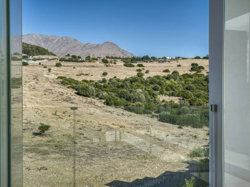 Apartment - Middle Floor Apartment в продаже в Estepona, Málaga. В доме 3 спален и 2 ванных комнат. Площадь дома 130 м²