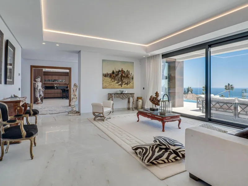 Magnificent 560 m²  LUXURY VILLA in La Punta Paloma, Andalusia