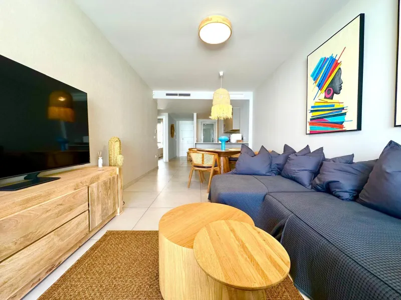 Beautiful ground floor apartment in a newly completed building ESTRELLA DEL MAR 200m from the most beautiful beach in Marbella and in the best location.
