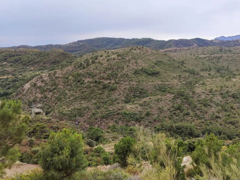 Great investment opportunity – Huge plot with the best panoramic sea views in Monte Mayor.