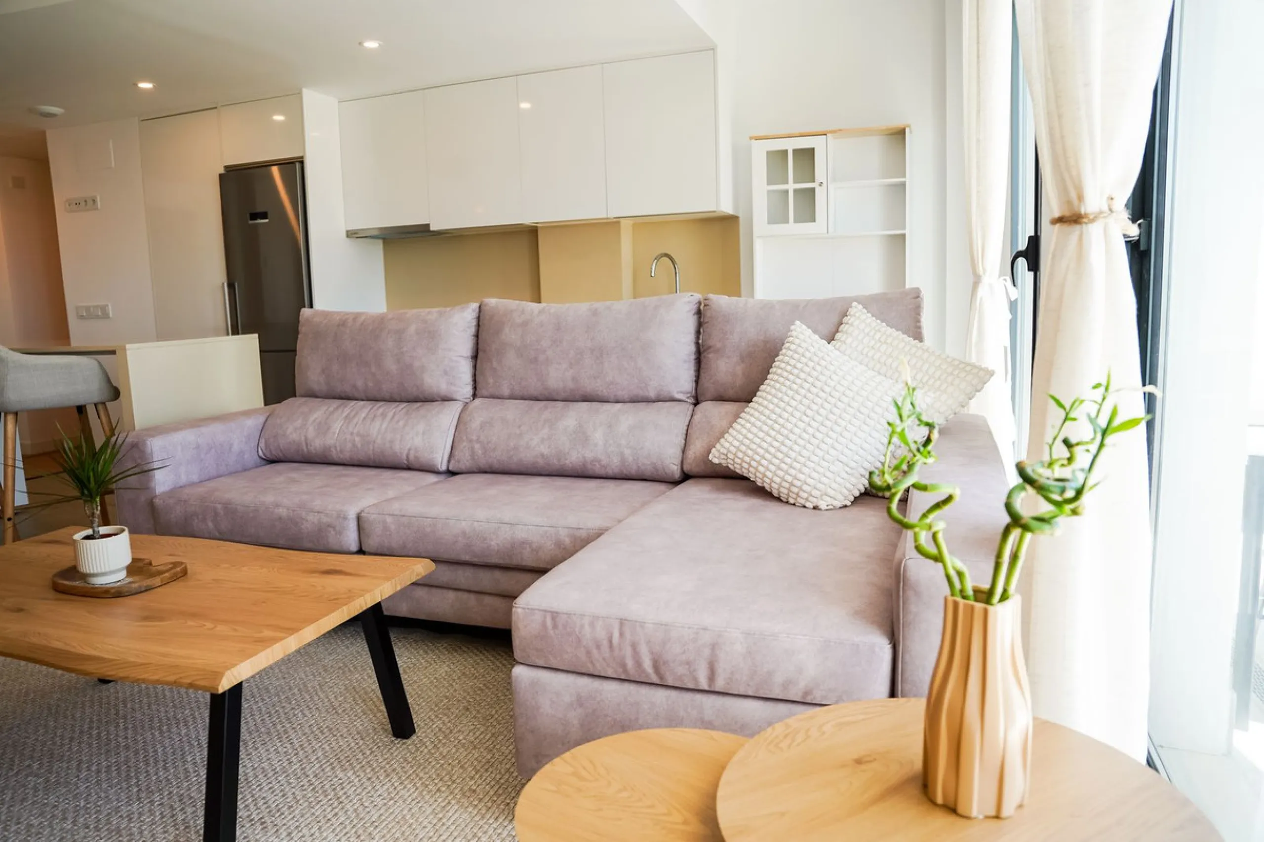 Luxurious 3-Bedroom Apartment with Stunning Views in one off Estepona's Prestigious Buildings.