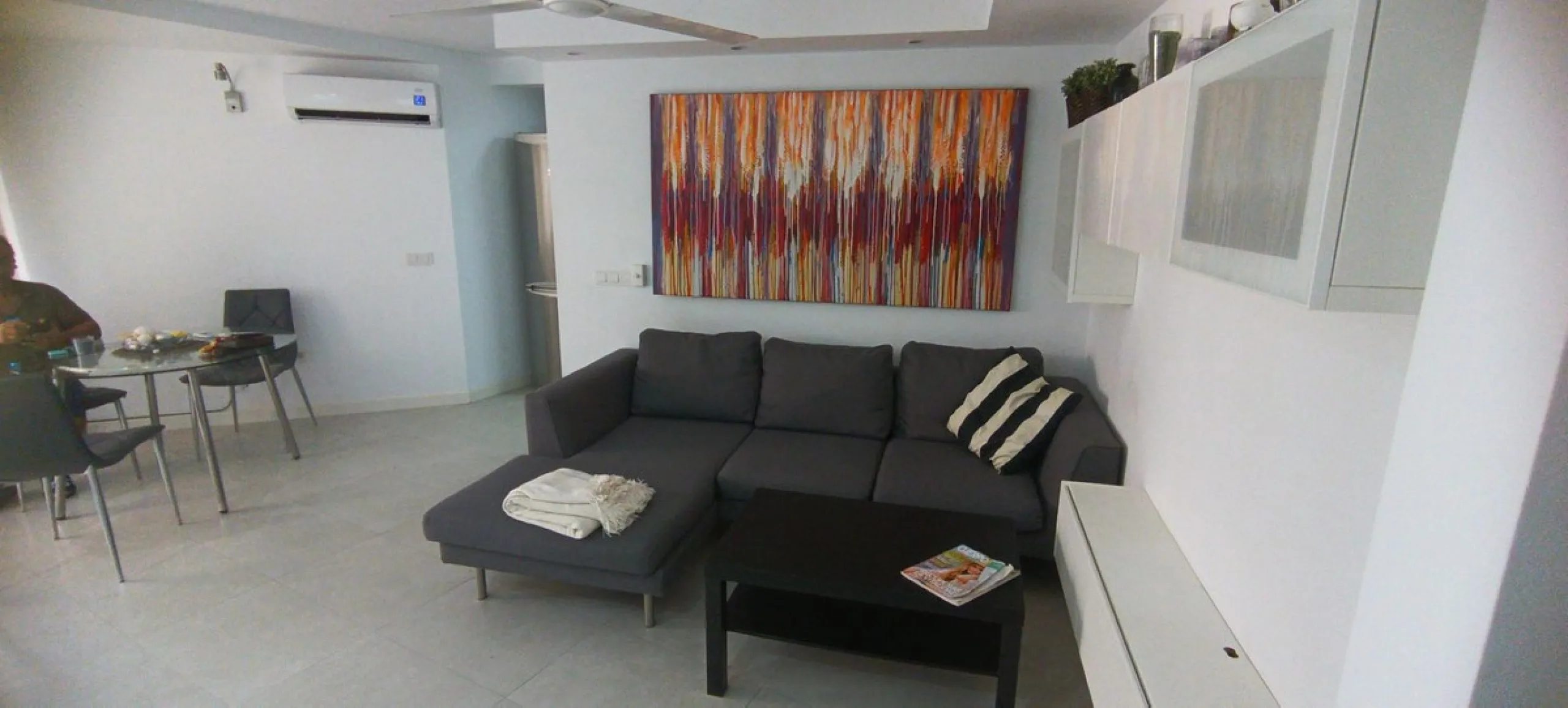 Apartment - Middle Floor Apartment в продаже в Marbella, Málaga. В доме 2 спален и 2 ванных комнат. Площадь дома 79 м²