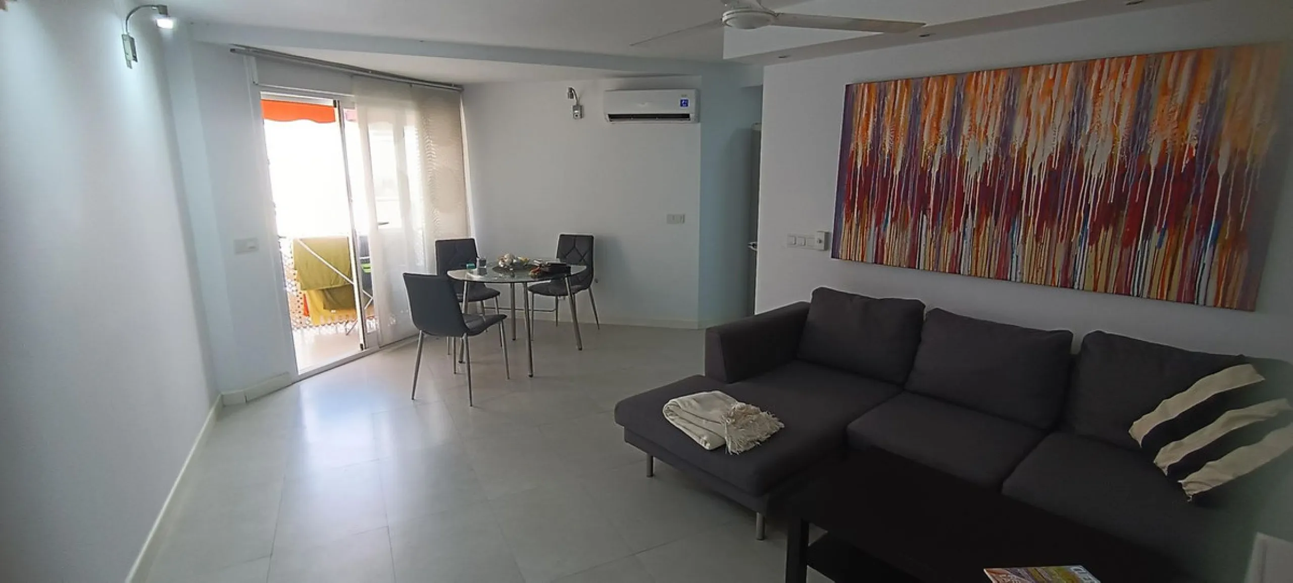 Apartment - Middle Floor Apartment в продаже в Marbella, Málaga. В доме 2 спален и 2 ванных комнат. Площадь дома 79 м²