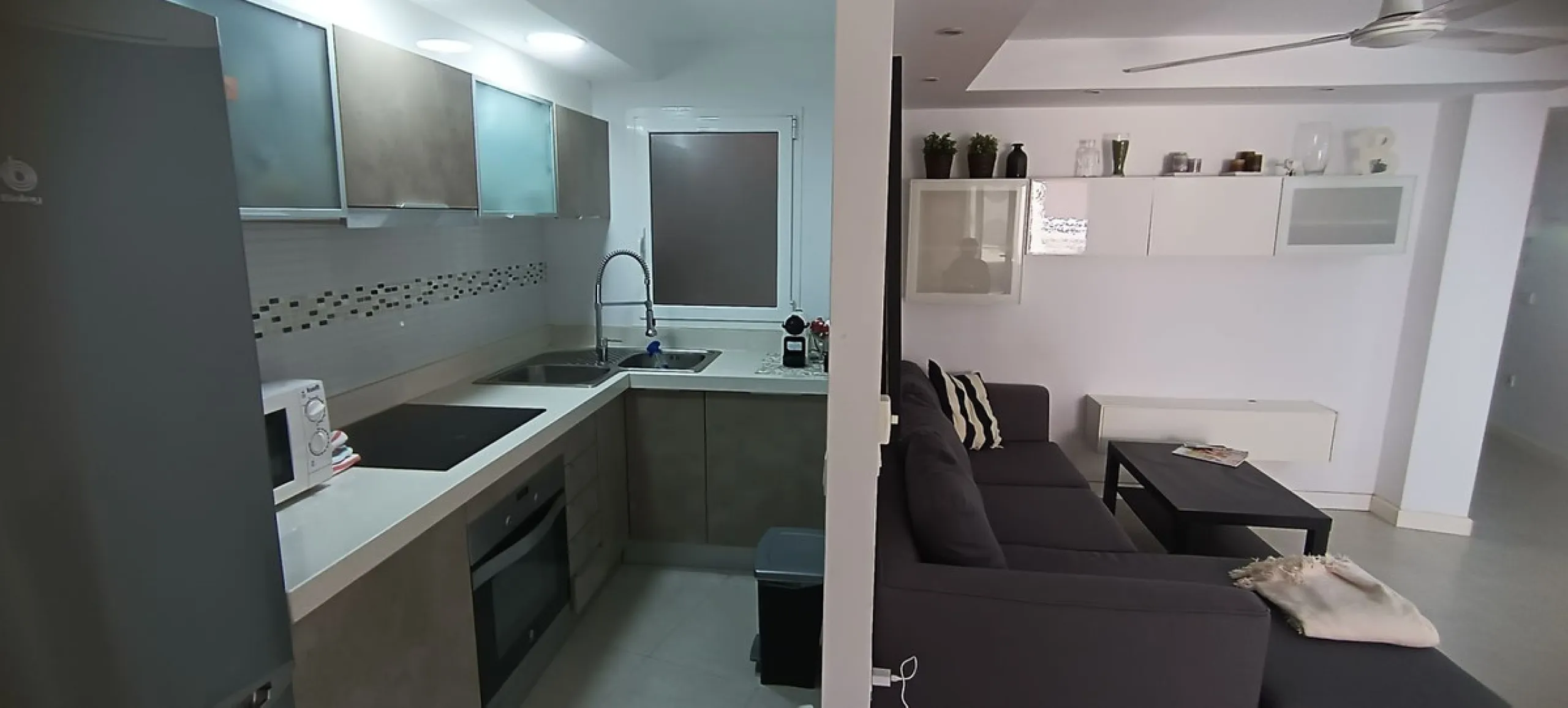 Apartment - Middle Floor Apartment в продаже в Marbella, Málaga. В доме 2 спален и 2 ванных комнат. Площадь дома 79 м²