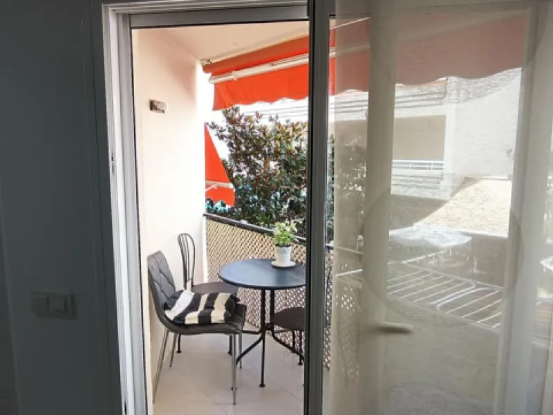 Apartment - Middle Floor Apartment в продаже в Marbella, Málaga. В доме 2 спален и 2 ванных комнат. Площадь дома 79 м²