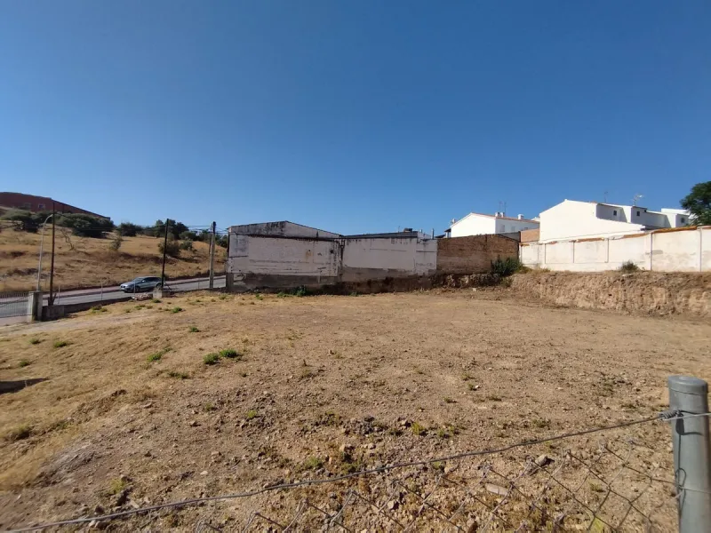 Plot - Residential Plot в продаже в Coín, Málaga. Площадь участка 1562 м²