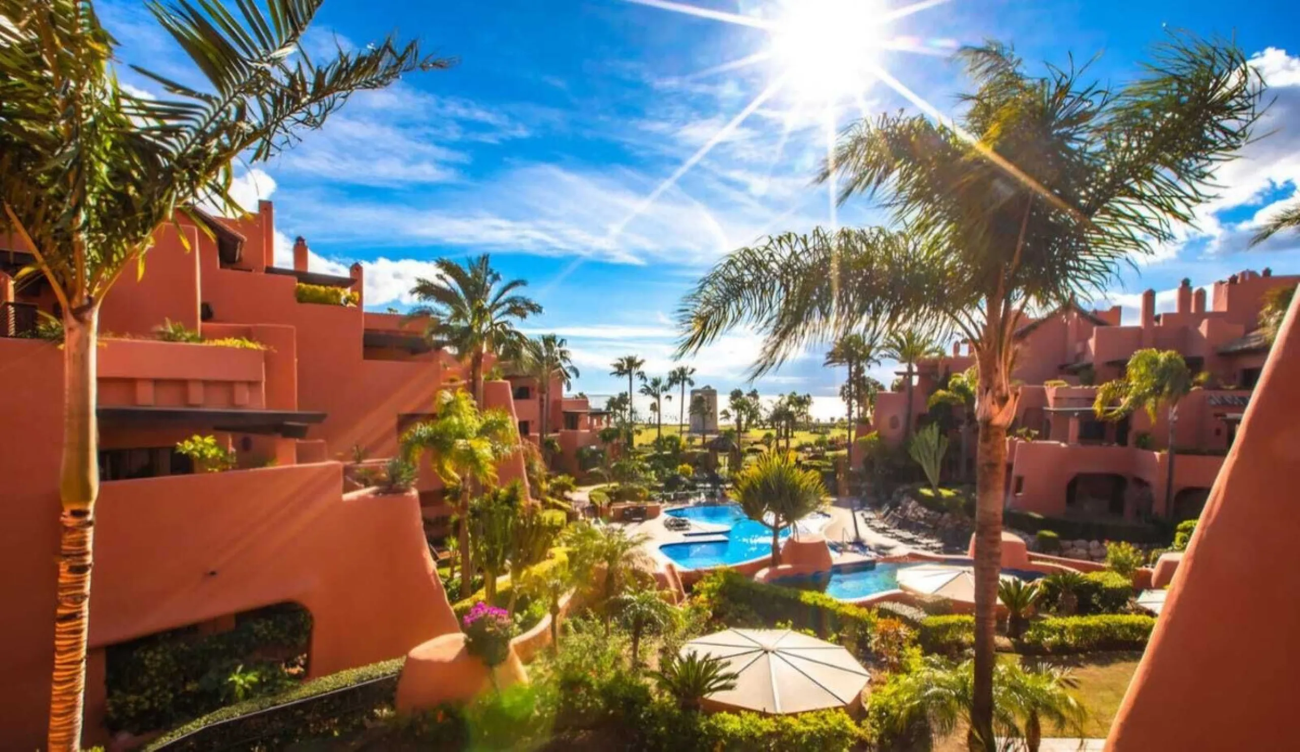 Torre Bermeja is a well designed 5 star luxury beachfront complex situated in Estepona