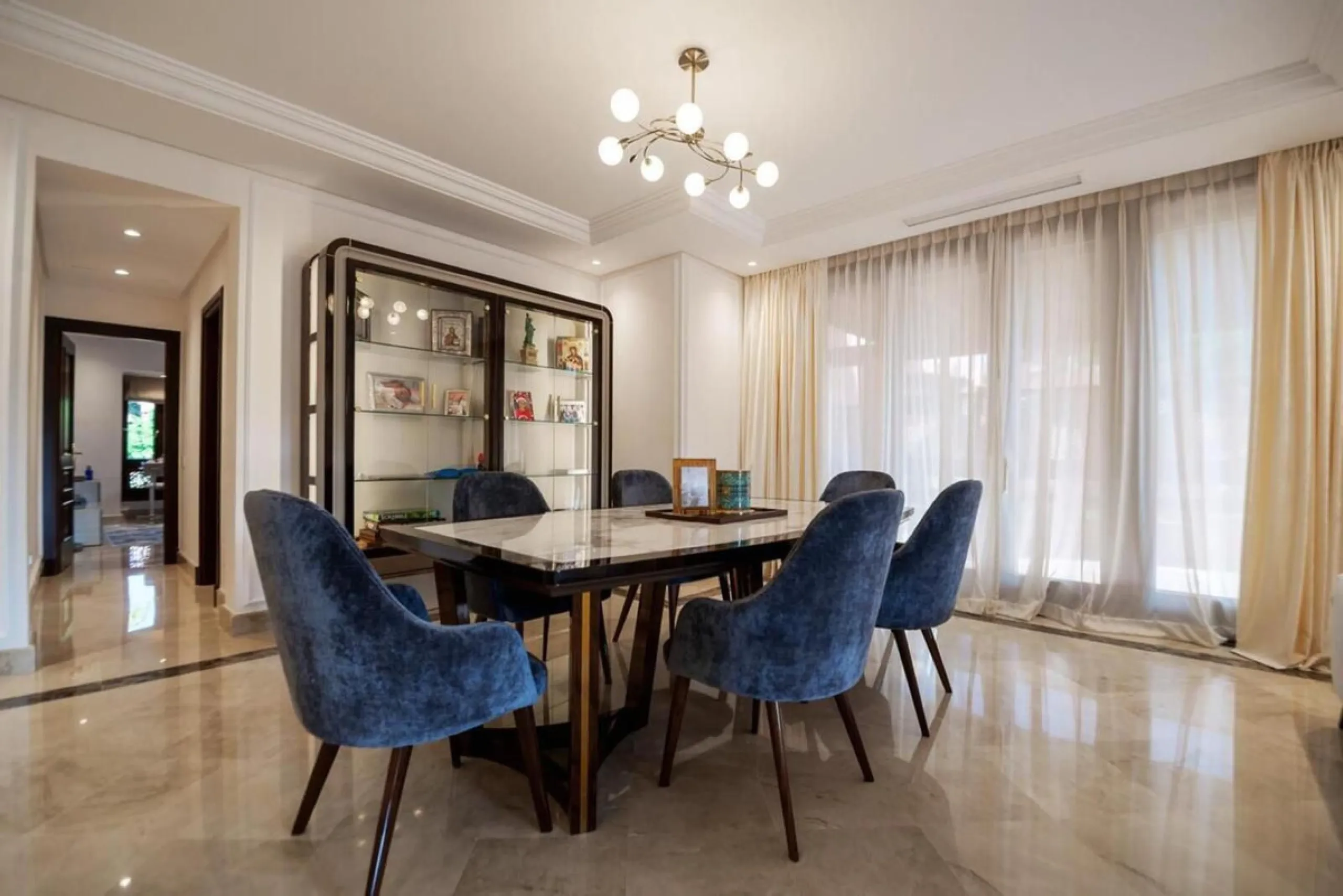 Torre Bermeja is a well designed 5 star luxury beachfront complex situated in Estepona