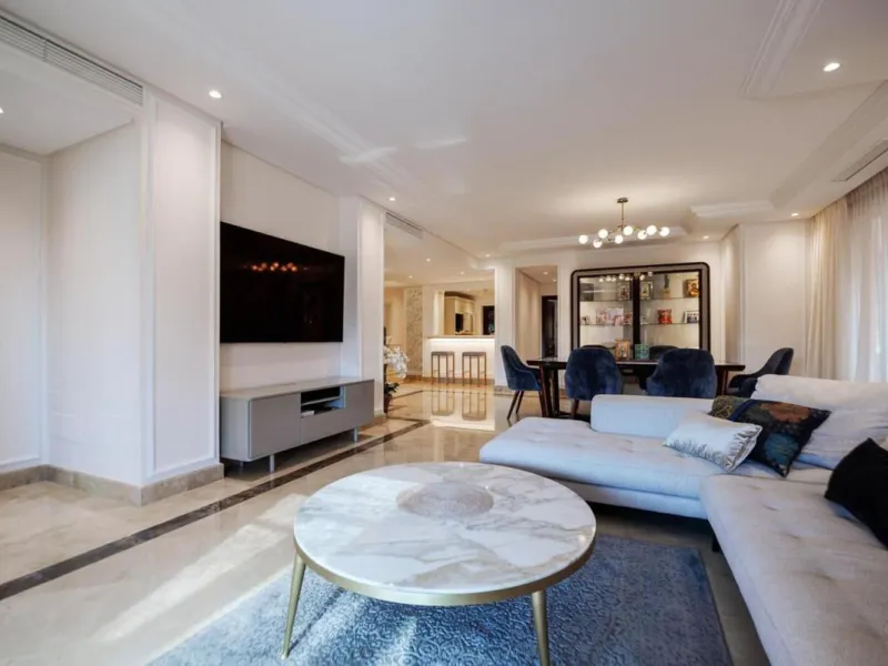 Torre Bermeja is a well designed 5 star luxury beachfront complex situated in Estepona