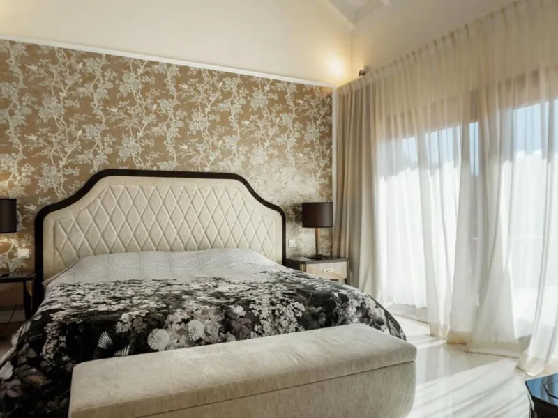 Torre Bermeja is a well designed 5 star luxury beachfront complex situated in Estepona
