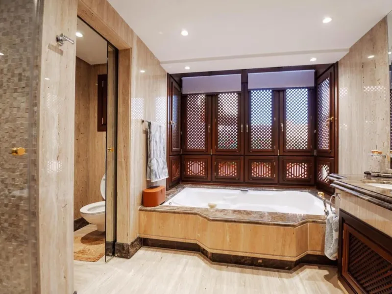 Torre Bermeja is a well designed 5 star luxury beachfront complex situated in Estepona