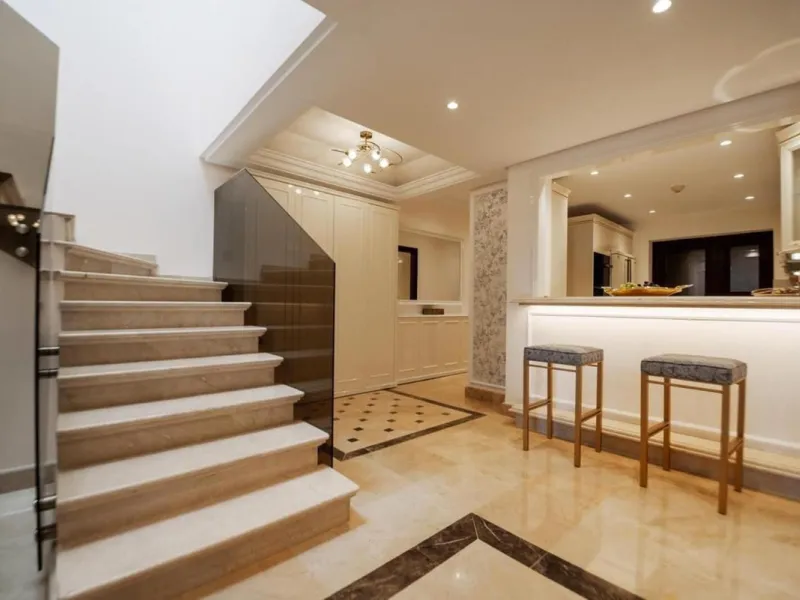 Torre Bermeja is a well designed 5 star luxury beachfront complex situated in Estepona