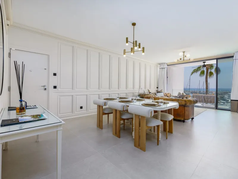 Apartment - Middle Floor Apartment в продаже в Marbella, Málaga. В доме 2 спален и 2 ванных комнат. Площадь дома 80 м²