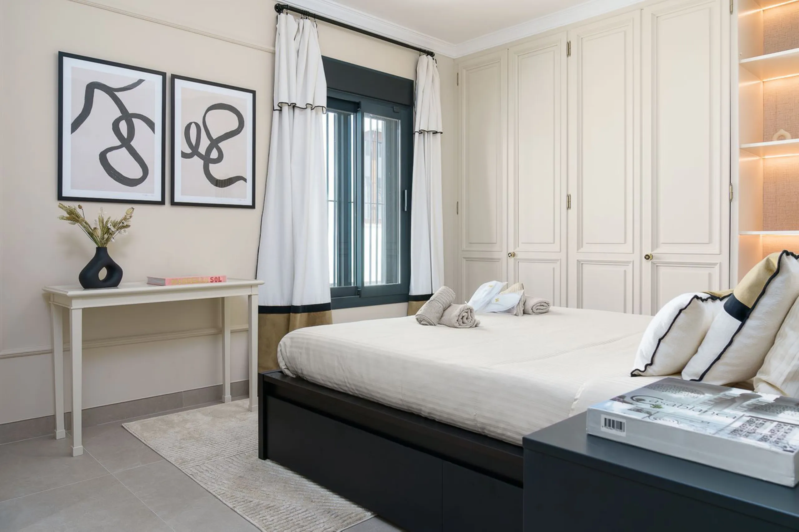 Apartment - Middle Floor Apartment в продаже в Marbella, Málaga. В доме 2 спален и 2 ванных комнат. Площадь дома 80 м²