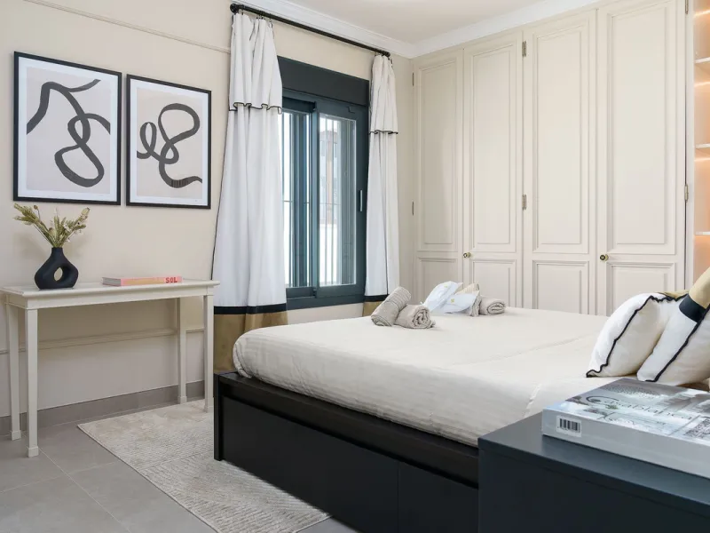 Apartment - Middle Floor Apartment в продаже в Marbella, Málaga. В доме 2 спален и 2 ванных комнат. Площадь дома 80 м²