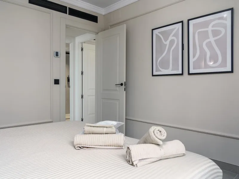 Apartment - Middle Floor Apartment в продаже в Marbella, Málaga. В доме 2 спален и 2 ванных комнат. Площадь дома 80 м²