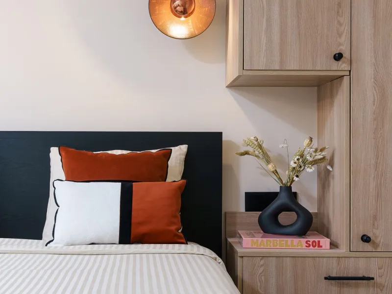 Apartment - Middle Floor Apartment в продаже в Marbella, Málaga. В доме 2 спален и 2 ванных комнат. Площадь дома 80 м²