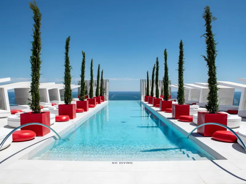Welcome to an unparalleled opportunity for luxury living on the Costa del Sol. This stunning 3-bedroom, 3-bathroom corner garden residence, showcasing a private and garden within a prestigious gated community. As you step inside, you'll be greeted by a sp