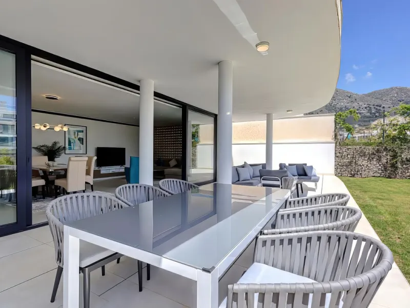 Welcome to an unparalleled opportunity for luxury living on the Costa del Sol. This stunning 3-bedroom, 3-bathroom corner garden residence, showcasing a private and garden within a prestigious gated community. As you step inside, you'll be greeted by a sp