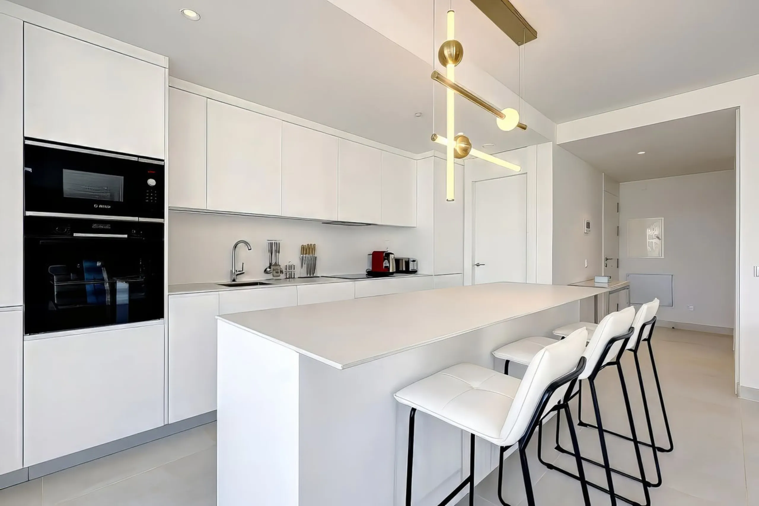 Welcome to an unparalleled opportunity for luxury living on the Costa del Sol. This stunning 3-bedroom, 3-bathroom corner garden residence, showcasing a private and garden within a prestigious gated community. As you step inside, you'll be greeted by a sp