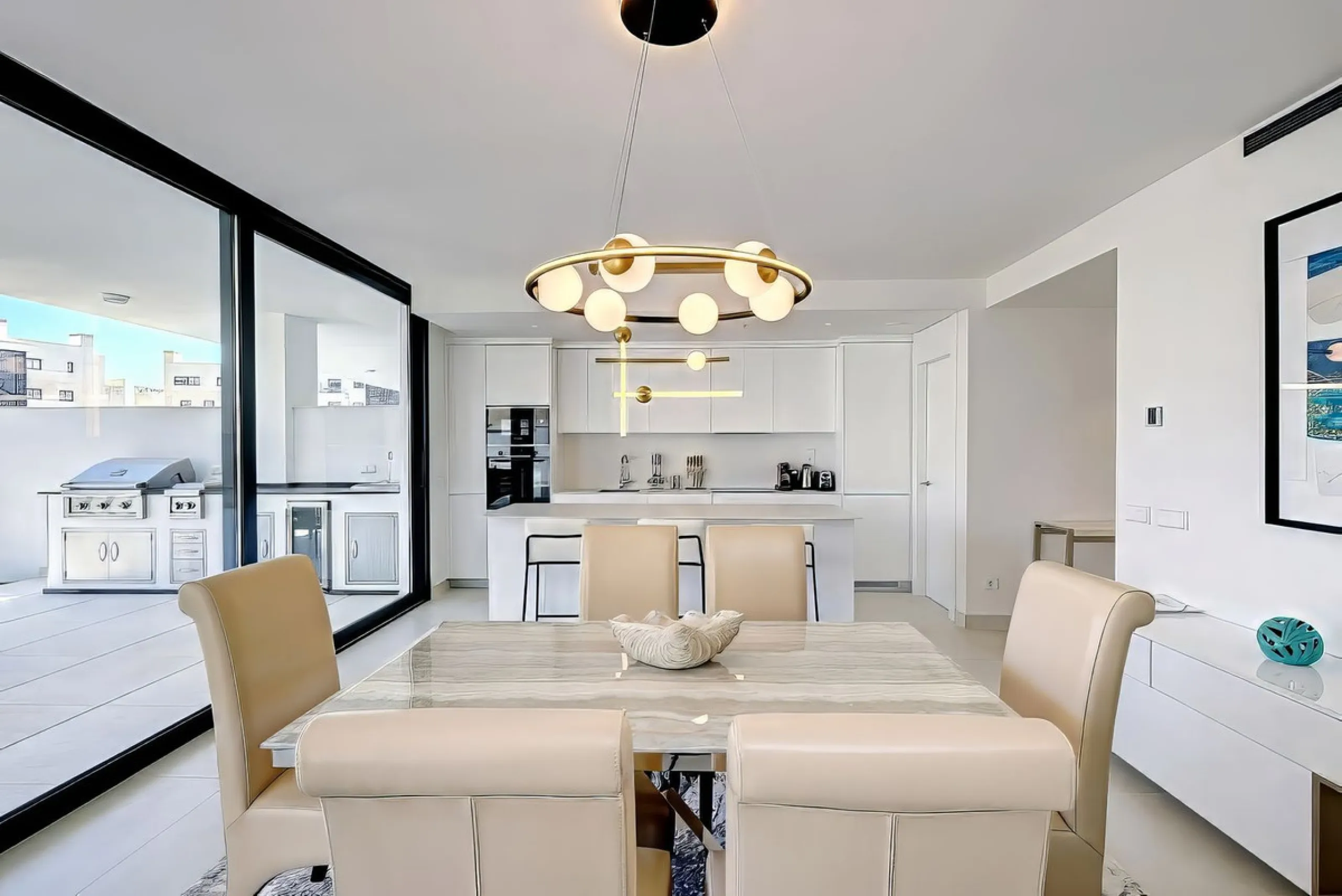 Welcome to an unparalleled opportunity for luxury living on the Costa del Sol. This stunning 3-bedroom, 3-bathroom corner garden residence, showcasing a private and garden within a prestigious gated community. As you step inside, you'll be greeted by a sp